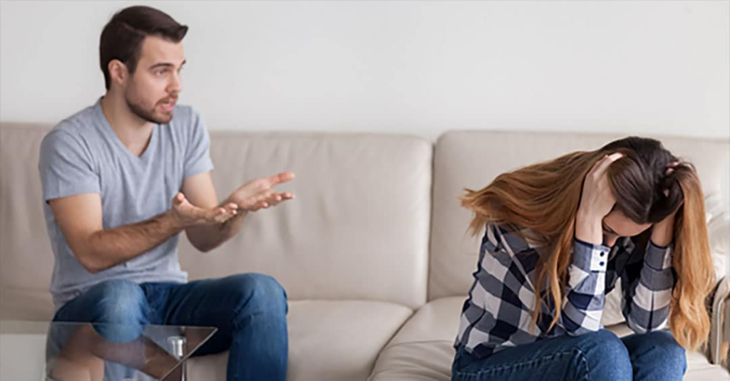 10 Subtle Signs Your Husband Isn't in Love With You Anymore